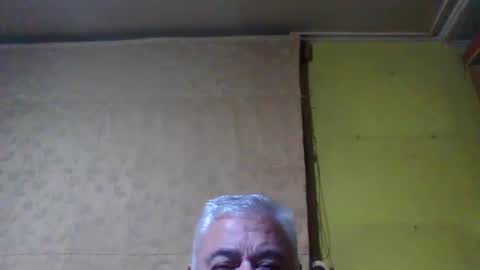 crmperez online show from 10-11-25, 02:44