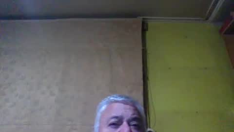 Snapshot of crmperez chatting on 03-27-26, 01:22 crmperez online show from 03-27-26, 01:22