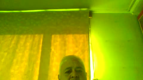 Snapshot of crmperez chatting on 05-20-26, 07:42 crmperez online show from 05-20-26, 07:42