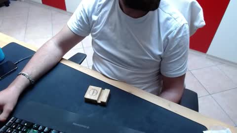 crocken_bisc online show from 04-29-26, 03:05