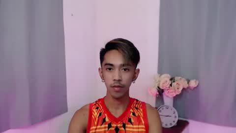 Snapshot of crocodale chatting on 09-28-25, 11:15 crocodale online show from 09-28-25, 11:15