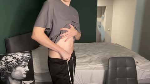 cronck52 online show from 11-21-25, 04:49