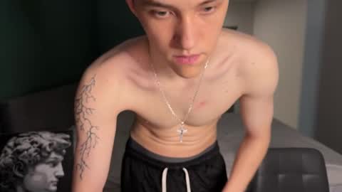 cronck52 online show from 11-23-25, 07:46