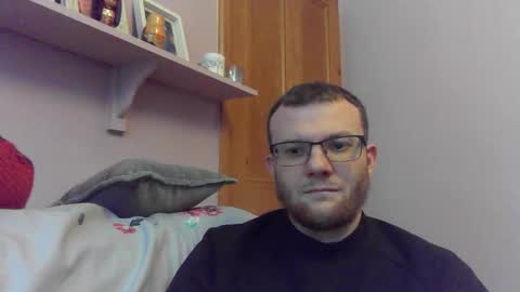 Cropper online show from 11-08-25, 03:45