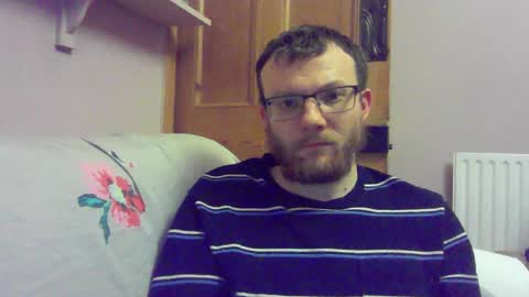 Snapshot of cropper4fun chatting on 12-18-25, 08:37 Cropper online show from 12-18-25, 08:37