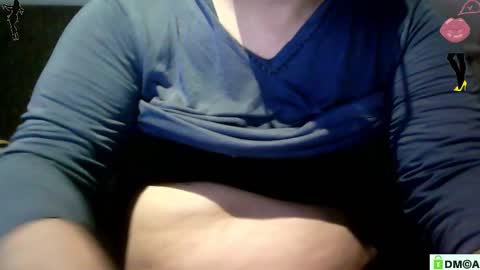 Linda Cross online show from 11-05-25, 01:16