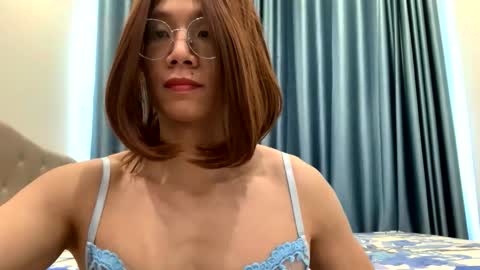 Snapshot of crossdresseranna chatting on 06-01-26, 03:19 Anna online show from 06-01-26, 03:19
