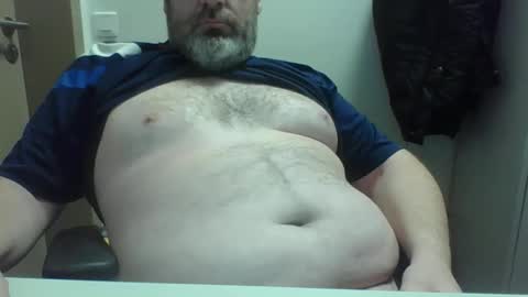 Crouch1 online show from 01-19-26, 09:57