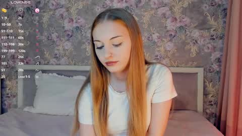 Snapshot of cruelcutie chatting on 09-09-25, 08:25 Rina online show from 09-09-25, 08:25