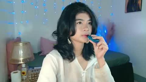 Snapshot of cruella_summer601 chatting on 10-05-25, 12:53 Im CruellaDont forget to follow me online show from 10-05-25, 12:53