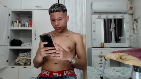 crys_22 online show from 11-09-25, 04:22