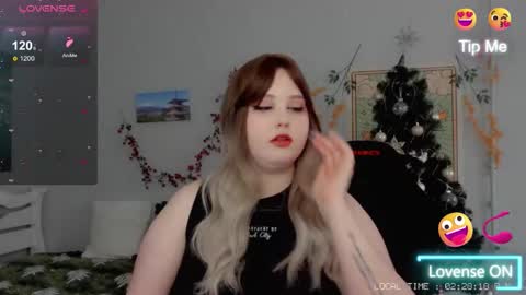 Snapshot of crystal__chris chatting on 01-13-26, 12:21 Chris online show from 01-13-26, 12:21