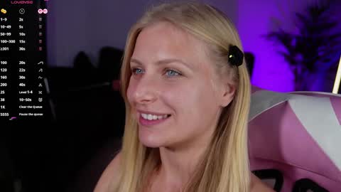 Crystal online show from 04-10-26, 08:35