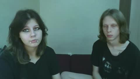 Snapshot of crystal_porn_love chatting on 11-15-25, 09:54 Crystal and Marcl online show from 11-15-25, 09:54