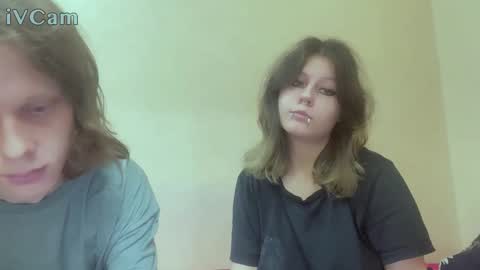 Snapshot of crystal_porn_love chatting on 11-25-25, 03:06 Crystal and Marcl online show from 11-25-25, 03:06