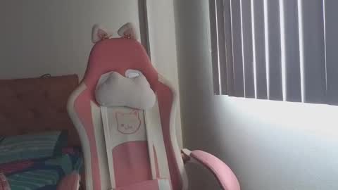 Crystal Blaze online show from 10-23-25, 07:45