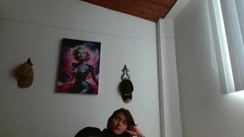 Crystal Blaze online show from 04-16-26, 04:52