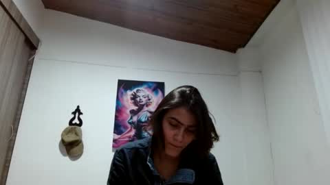 Crystal Blaze online show from 05-27-26, 10:23