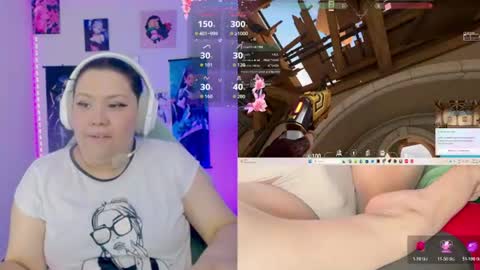 Snapshot of crystal_velvet01 chatting on 06-17-26, 07:26 crystal online show from 06-17-26, 07:26