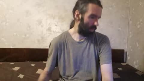 Snapshot of crystal_vibe chatting on 12-18-25, 06:58 Crystallax online show from 12-18-25, 06:58