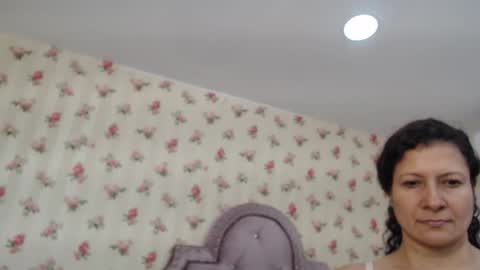 Snapshot of crystal_watson0 chatting on 05-11-26, 12:55 Milf Latina online show from 05-11-26, 12:55