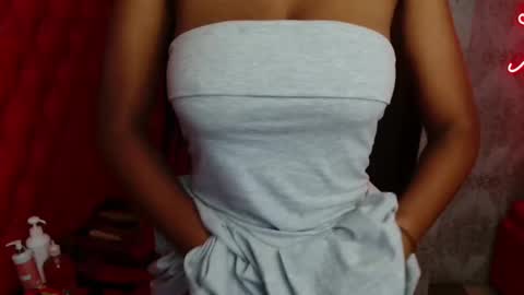 Snapshot of crystalbrooke3x chatting on 01-18-25, 07:37 Crystal online show from 01-18-25, 07:37