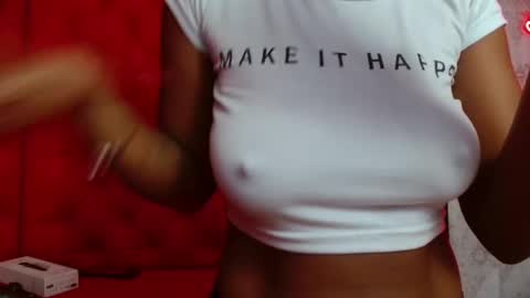 Snapshot of crystalbrooke3x chatting on 01-23-25, 10:44 Crystal online show from 01-23-25, 10:44