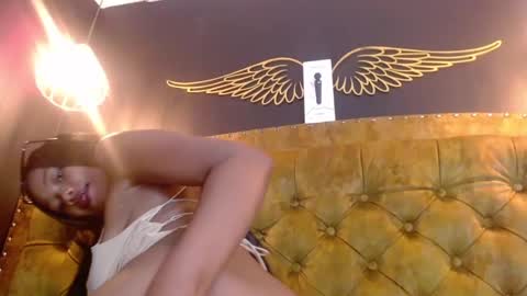 Snapshot of crystalbrooke3x chatting on 03-08-25, 11:49 Crystal online show from 03-08-25, 11:49