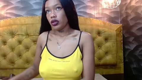 Snapshot of crystalbrooke3x chatting on 09-29-25, 09:30 Crystal online show from 09-29-25, 09:30