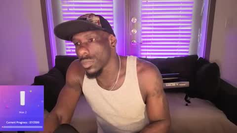 Snapshot of crystalclearstud chatting on 02-14-26, 04:48 crystalclearstud online show from 02-14-26, 04:48