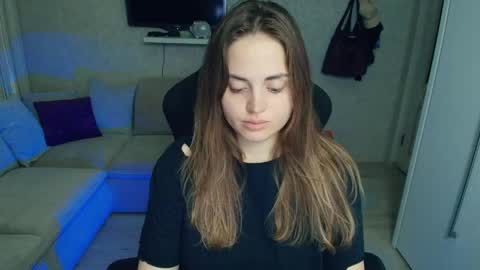 crystalemily online show from 04-30-26, 07:20