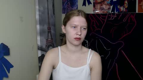 Stella online show from 03-20-26, 01:16