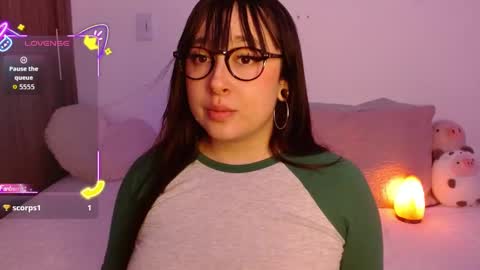 Olivia  online show from 09-13-25, 02:00