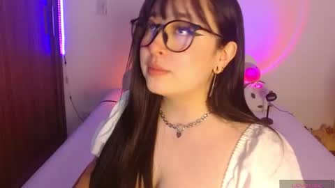 Olivia  online show from 07-24-26, 01:36