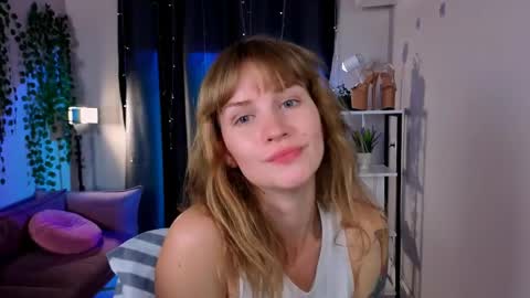 Crystal online show from 05-22-26, 06:24