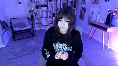 crystallbloom online show from 10-01-25, 01:11