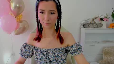 Maria online show from 10-19-25, 03:18