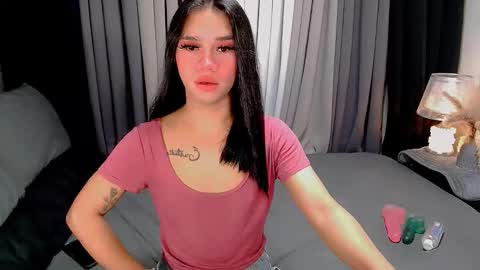 Snapshot of crytastal_lust1212 chatting on 11-14-25, 09:08 bea takashi online show from 11-14-25, 09:08