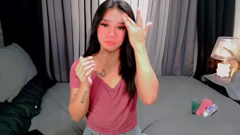 Snapshot of crytastal_lust1212 chatting on 11-15-25, 09:28 bea takashi online show from 11-15-25, 09:28