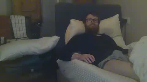 Snapshot of cs014g8493 chatting on 01-18-25, 02:47 chris online show from 01-18-25, 02:47