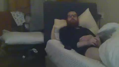 Snapshot of cs014g8493 chatting on 02-14-25, 12:51 chris online show from 02-14-25, 12:51