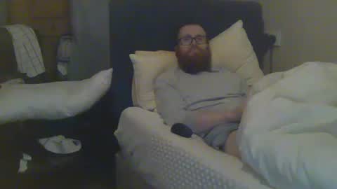 Snapshot of cs014g8493 chatting on 02-18-25, 12:37 chris online show from 02-18-25, 12:37