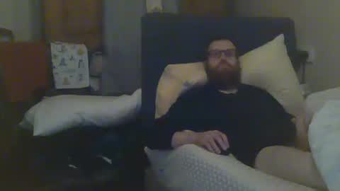 Snapshot of cs014g8493 chatting on 02-24-25, 12:09 chris online show from 02-24-25, 12:09