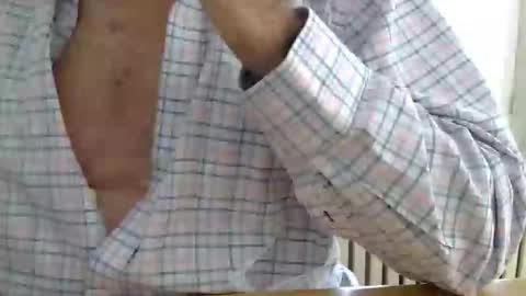Snapshot of cttravelguy chatting on 02-28-26, 06:42 cttravelguy online show from 02-28-26, 06:42