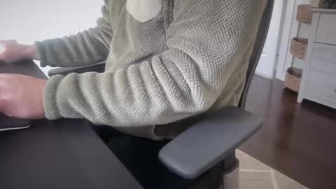 Snapshot of cuckgriff23 chatting on 02-09-26, 05:06 cuckgriff23 online show from 02-09-26, 05:06