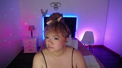 Snapshot of cuckoldlover69_ chatting on 12-01-24, 04:29 cuckoldlover69_ online show from 12-01-24, 04:29