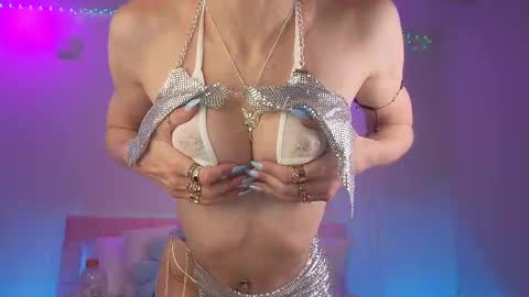 Cult Barbie online show from 02-22-25, 02:50