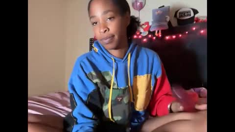 cum2charmxx online show from 10-11-25, 01:53