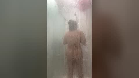 Snapshot of cum4medrea chatting on 05-23-26, 02:28 Cum4meDrea online show from 05-23-26, 02:28