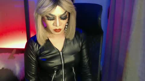 CUMMELA SLUTI online show from 02-28-25, 10:06